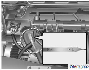 Cómo comprobar el nivel de aceite del motor